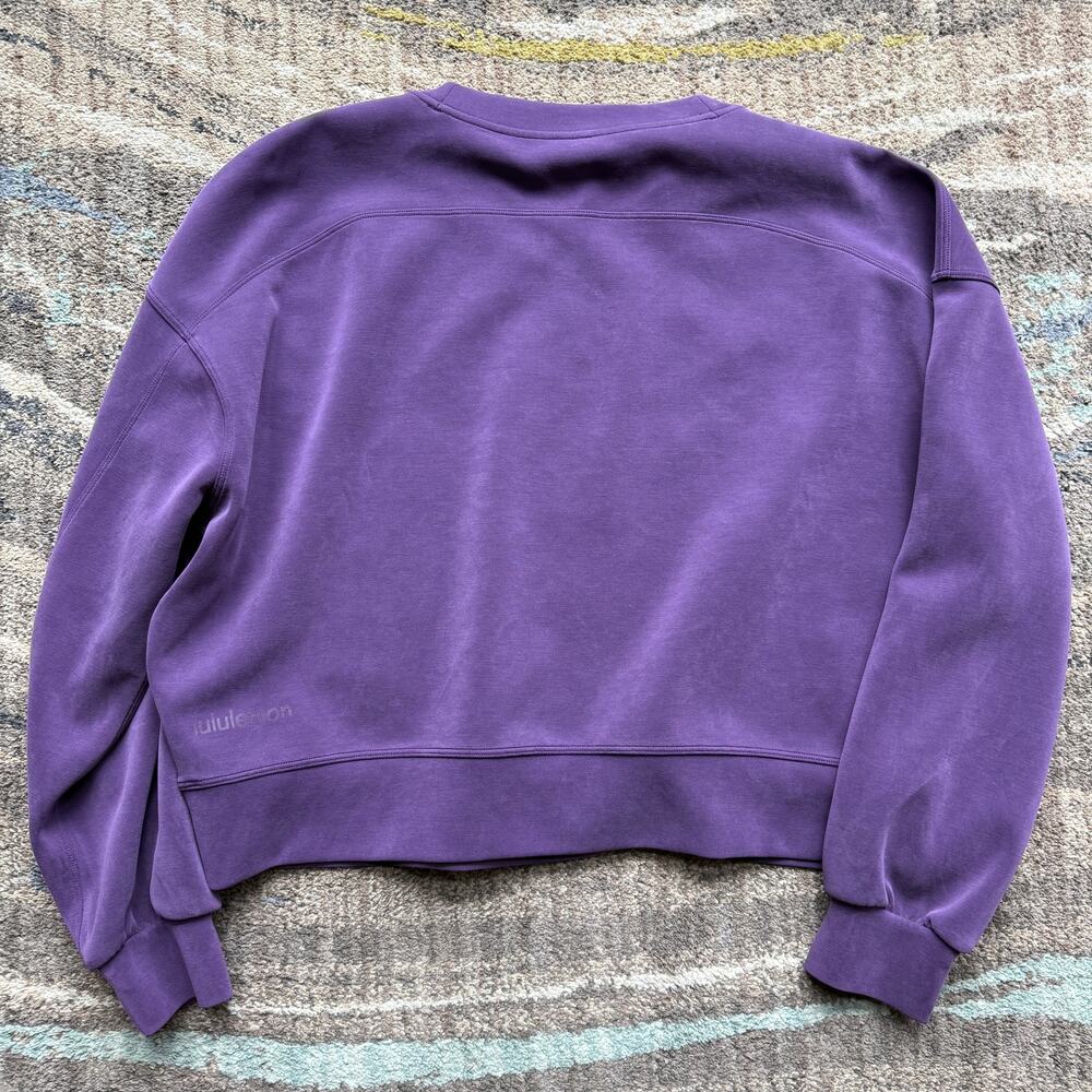 Women's Lululemon Purple Perfectly Oversized Cropped Crewneck Sweatshirt Sz 10 - Picture 5 of 9